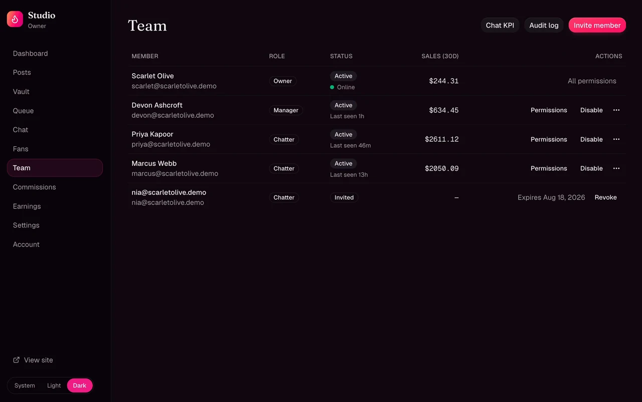 Team studio screen